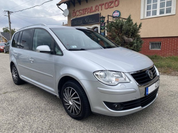 Volkswagen Touran 1.4 TSI Trendline [7 szemly]